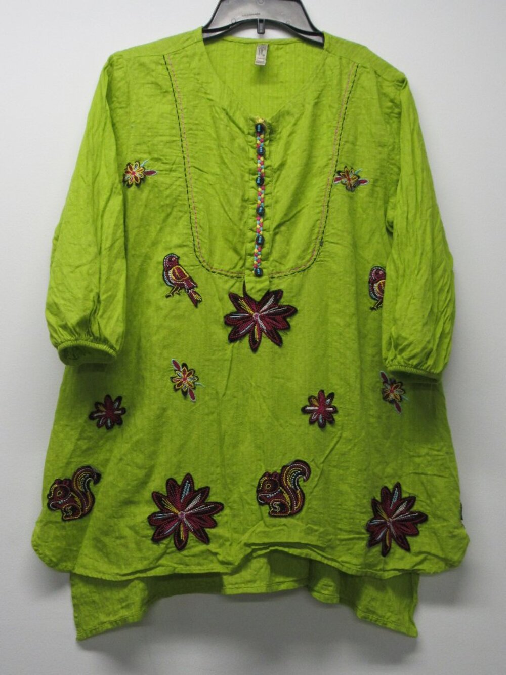 Ethnic by Outfitters Tunic Top Green Embroidered Squirrel Bird Floral Womens XS